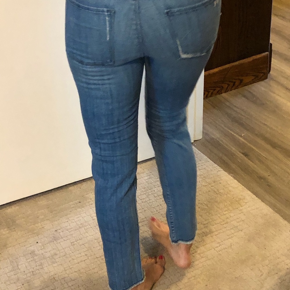 - 🌼🌼🌼🌼Habitual Blue Jeans. Host Pick 2X🌼🌼🌼🌼 Size 27 - Picture 15 of 16